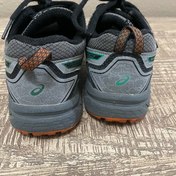 ASICS gel venture 7 size 2.5 boy - Picture 5 of 6